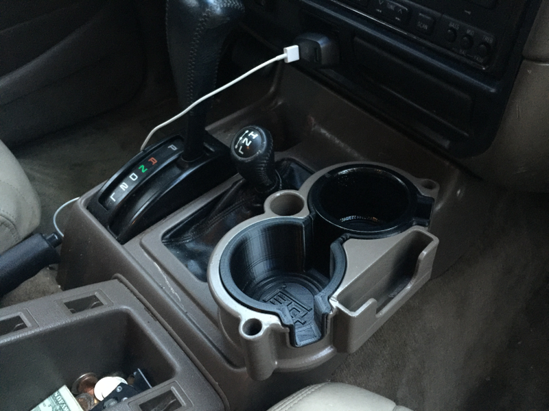 Illustration for article titled Cup Holders!